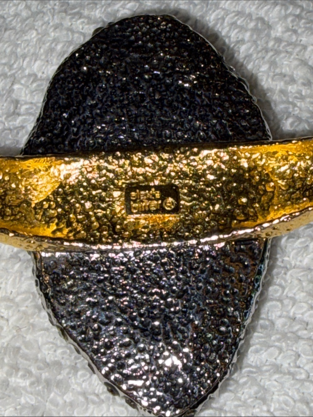 Alexis Bittar Gold-Tone Cuff Bracelet with Heart-Shaped Green Stone - Picture 4 of 8